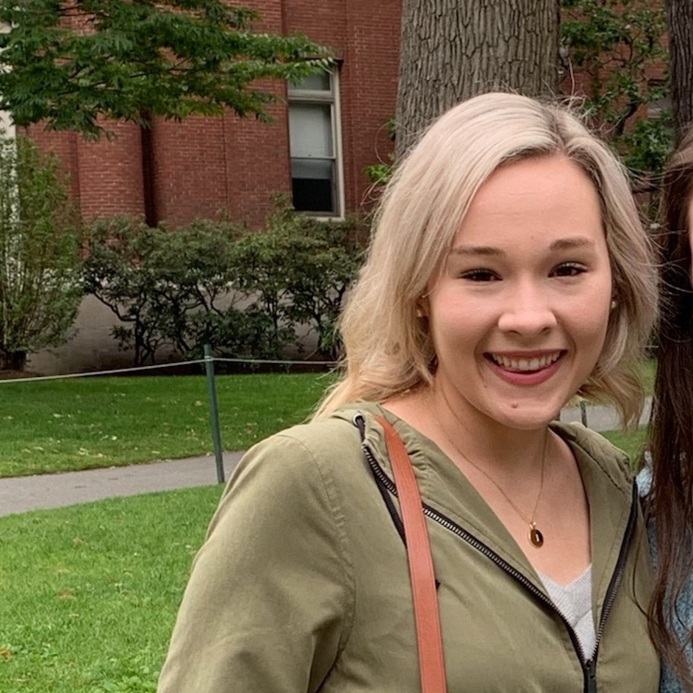Meet your Posher, Madison